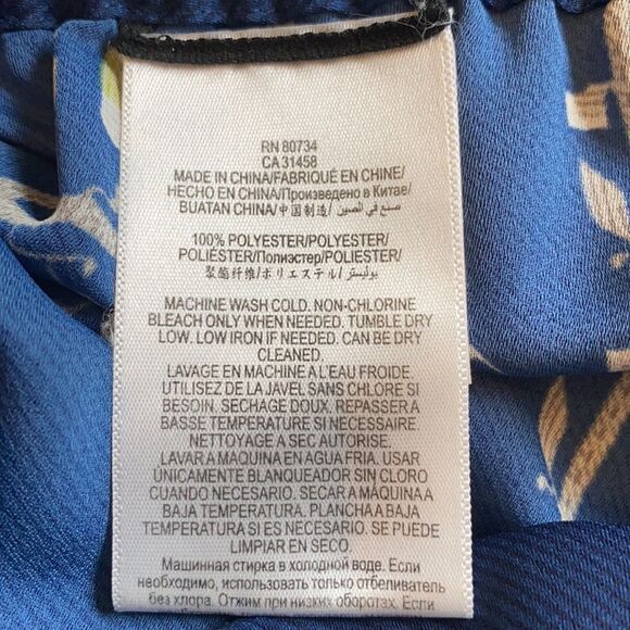 BCBG MAXAZRIA navy print Danae crepe romper XXS - Picture 9 of 9